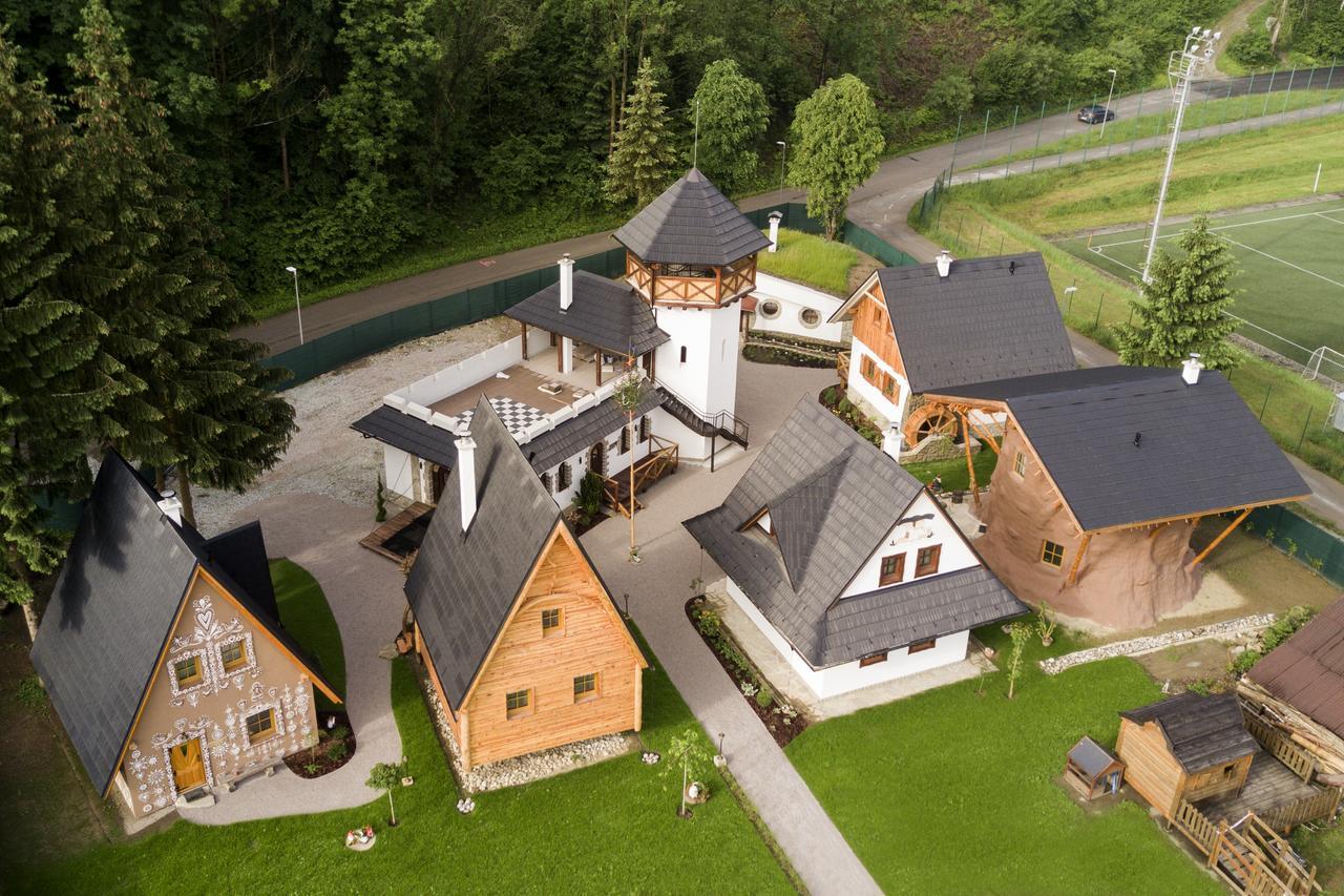 Rozpravkova Dedinka Villa Dolny Kubin Ngoại thất bức ảnh